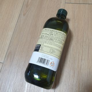 마에스트로 엑스트라버진 올리브 유 마에스트로 엑스트라버진 스페인 올리브유 — 5점을 준 리뷰어가 2022년 4월 올린 사용 사진