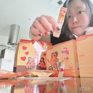 광동제약 [광동] 비타500데일리스틱 70포X2개 + 뚱랑이엽서 + 쇼핑백 증정 — 4점을 준 리뷰어가 2022년 10월 올린 사용 사진