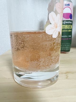 더그레잇티 콤부차 [매일유업] 더그레잇티 44kcal 콤부차 300ml *12개입 (오리지널 6개+베리리치 6개) — 5점을 준 리뷰어가 2023년 7월 올린 사용 사진