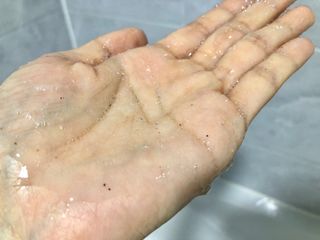 벨먼 내추럴스파 수분광채 스크럽 바디워시 600ml 5종 — 5점을 준 리뷰어가 2022년 5월 올린 사용 사진