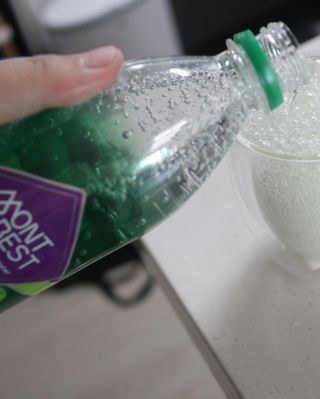 몽베스트 Montbest with Sparkling water Lime20병 — 5점을 준 리뷰어가 2022년 9월 올린 사용 사진