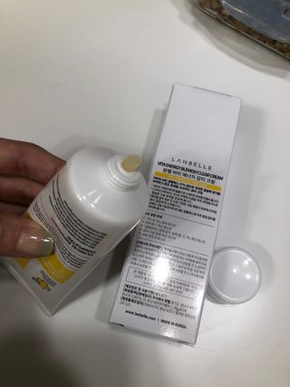 랑벨 비타 에너지 잡티 크림 75ml (피부 속 기미완화크림) — 4.5점을 준 리뷰어가 2022년 4월 올린 사용 사진
