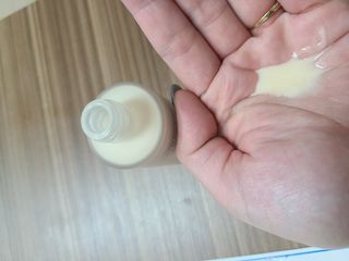 산수시 데포 세럼 수분 물광 비타민 에센스 50ml 기초화장품 — 5점을 준 리뷰어가 2021년 7월 올린 사용 사진