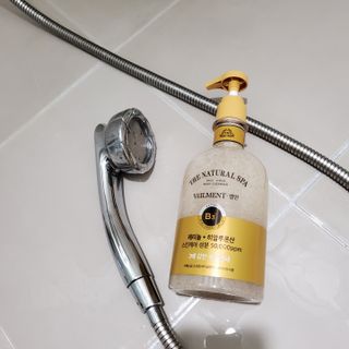 벨먼 내추럴스파 수분광채 스크럽 바디워시 600ml 5종 — 5점을 준 리뷰어가 2022년 5월 올린 사용 사진