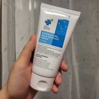 랑벨 수퍼내츄럴 아쿠아 수딩 크림 100ml — 5점을 준 리뷰어가 2022년 6월 올린 사용 사진