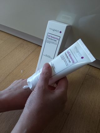 셀프 모이스처라이징 프로텍션 크림 셀프 모이스처라이징 프로텍션크림 — 5점을 준 리뷰어가 2022년 4월 올린 사용 사진