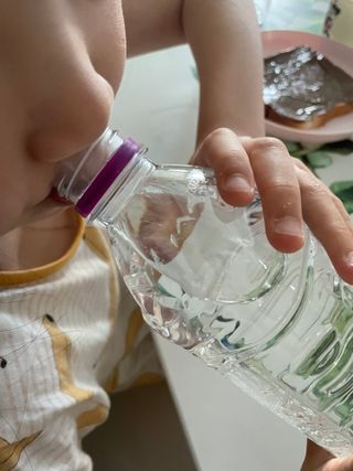 몽베스트 [MONTBEST]위드어스 500mL 20병 — 5점을 준 리뷰어가 2022년 6월 올린 사용 사진