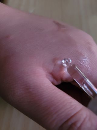 브에노 파리퀸 윌 페이스 오일 — 5점을 준 리뷰어가 2021년 8월 올린 사용 사진