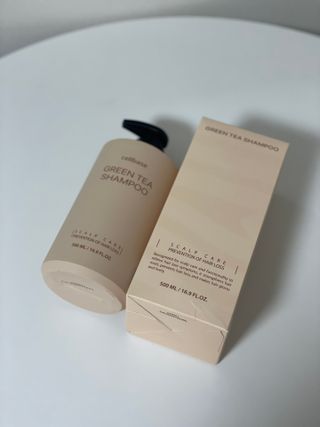 프리마인 더이상 뻣뻣하고 효과없는 탈모샴푸는 NO. 근본부터 케어하는 셀베이스 그린티샴푸(500ml) — 5점을 준 리뷰어가 2023년 2월 올린 사용 사진