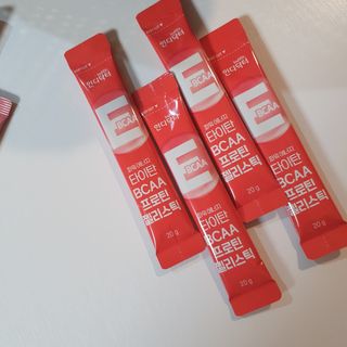 인디닥터 면역 생생 핑크 이뮨 젤리 + 타이탄 BCAA 프로틴 젤리스틱 — 5점을 준 리뷰어가 2022년 3월 올린 사용 사진