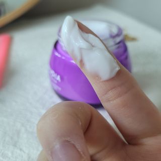 [후르디아] 72시간 블루베리 속살 수분크림 — 5점을 준 리뷰어가 2021년 5월 올린 사용 사진
