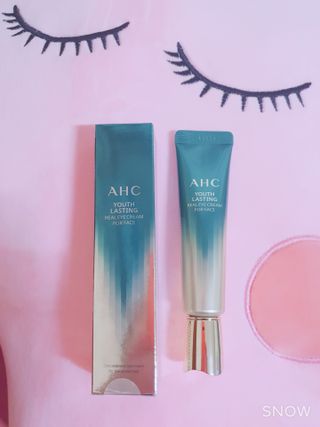 [NEW 탄력유턴 아이크림] AHC 유스 래스팅 리얼 아이크림 포 페이스 — 5점을 준 리뷰어가 2021년 4월 올린 사용 사진