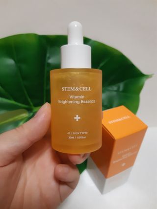 체르엠 스템앤셀 비타민 브라이트닝 에센스 30ml 1개 — 5점을 준 리뷰어가 2021년 9월 올린 사용 사진