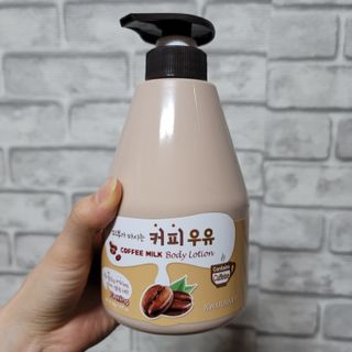 [과일나라] 피부가 마시는 커피우유 바디클렌저&바디로션 — 5점을 준 리뷰어가 2022년 4월 올린 사용 사진
