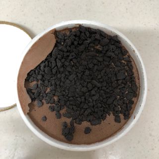 롯데제과 본젤라또 비스킷&바닐라카라멜바, 본젤라또 베리쇼콜라컵 — 5점을 준 리뷰어가 2021년 11월 올린 사용 사진