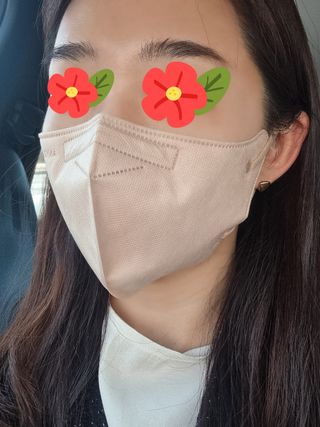 애니가드 셋업메베마스크 (대형 4컬러 + 중형 4컬러) — 5점을 준 리뷰어가 2022년 4월 올린 사용 사진