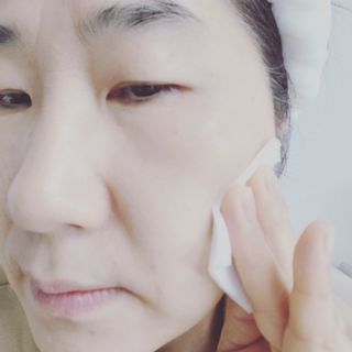 스킨큐어 산다화 비타민c 화이트닝 토너 150ml — 4점을 준 리뷰어가 2021년 12월 올린 사용 사진