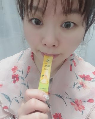 비타앤C 레몬맛, 망고맛 — 5점을 준 리뷰어가 2021년 7월 올린 사용 사진