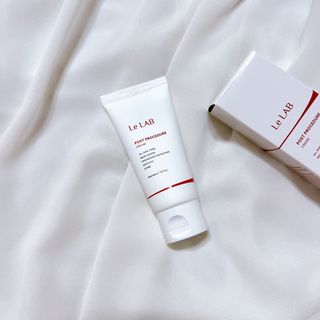 르랩 포스트 프로시져 피부과 재생크림, 울트라 리바이탈 Y존 보습크림 50ml SET — 5점을 준 리뷰어가 2022년 12월 올린 사용 사진