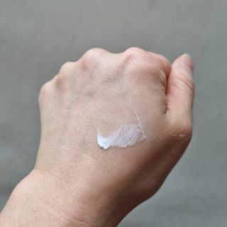 바노바기 코스메틱 바노바기 밀크씨슬 리페어 시카 선스크린 플러스 50ml — 3점을 준 리뷰어가 2023년 2월 올린 사용 사진