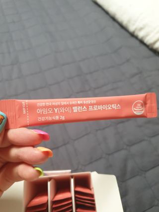 아임오 Y와이 밸런스 프로바이오틱스 30포 — 5점을 준 리뷰어가 2021년 8월 올린 사용 사진