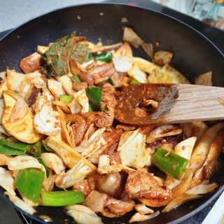 (주)마니커 마니커 춘천식 닭갈비 [냉동 500g] — 5점을 준 리뷰어가 2022년 11월 올린 사용 사진