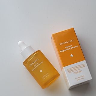체르엠 스템앤셀 비타민 브라이트닝 에센스 30ml 1개 — 5점을 준 리뷰어가 2021년 10월 올린 사용 사진