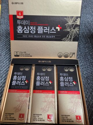 서울약사신협_투데이홍삼정플러스스틱_10g x 30포 — 5점을 준 리뷰어가 2021년 2월 올린 사용 사진