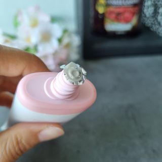 [후르디아] 모공블러 비건 선 프라이머 — 5점을 준 리뷰어가 2022년 5월 올린 사용 사진