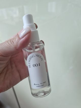 디어포레스트 [5개세트] 숲속의 하루 패브릭미스트 (섬유향수/ 룸스프레이) 50ml 5개 — 5점을 준 리뷰어가 2022년 8월 올린 사용 사진