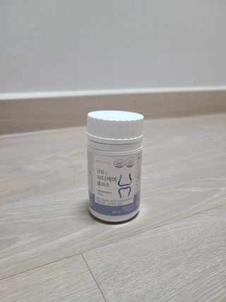 프리마인 평생 써야하는 관절의 건강을 위한 완벽설계 솔루션 관절n마디케어 플러스 120정 — 4점을 준 리뷰어가 2021년 10월 올린 사용 사진