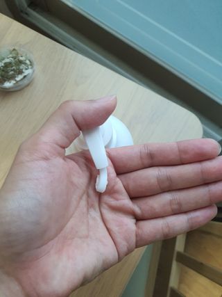 [닥터문] 프리미엄 알로에베라 선크림 500ml — 4.5점을 준 리뷰어가 2022년 6월 올린 사용 사진