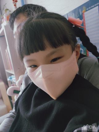 애니가드키즈 새부리형  소형L 5컬러 각 10매입 [크리미베이지, 코튼핑크, 블루레이크, 페일로즈, 민트그린] — 5점을 준 리뷰어가 2022년 2월 올린 사용 사진