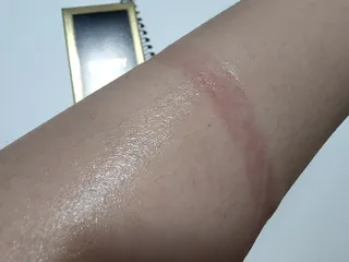 엘러트리 코리아 엘러트리 올인원 세럼 45ml — 4점을 준 리뷰어가 2022년 4월 올린 사용 사진