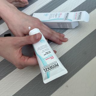 피지오겔 레드수딩 시카밸런스 크림 50ml — 4점을 준 리뷰어가 2022년 4월 올린 사용 사진