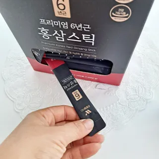 [푸름웰니스] 프리미엄 6년근 홍삼스틱 3mg x 100포 — 5점을 준 리뷰어가 2022년 3월 올린 사용 사진