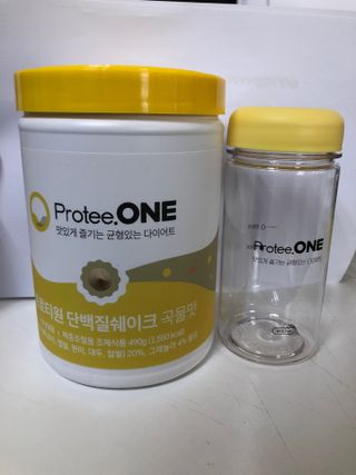 프로티원 단백질쉐이크 곡물맛 2주분 1통+보틀 — 5점을 준 리뷰어가 2021년 4월 올린 사용 사진
