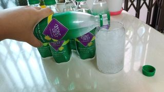 몽베스트 Montbest with Sparkling water Lemon OR Lime 20병(랜덤) — 5점을 준 리뷰어가 2022년 8월 올린 사용 사진