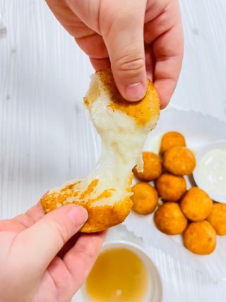 가치식탁 리얼쫀득치즈볼 — 5점을 준 리뷰어가 2021년 1월 올린 사용 사진