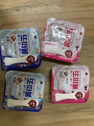 남양유업 또깍 접어 떠먹는 불가리스 2종 — 5점을 준 리뷰어가 2021년 1월 올린 사용 사진