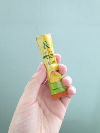 비타앤C 레몬맛, 망고맛 — 3점을 준 리뷰어가 2021년 7월 올린 사용 사진