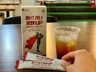 자연에온 고함량 아르기닌 포텐 UP 5555mg 20g x 15포 — 5점을 준 리뷰어가 2021년 9월 올린 사용 사진
