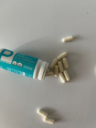 메디타민 인체유래 비피더스 포스트 프로바이오틱스 — 5점을 준 리뷰어가 2021년 7월 올린 사용 사진
