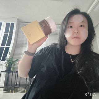 산다화 비타민씨 화이트닝 토너 패드 — 4점을 준 리뷰어가 2023년 11월 올린 사용 사진