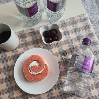 몽베스트 MONTBEST 1L 12입 — 4.5점을 준 리뷰어가 2022년 2월 올린 사용 사진
