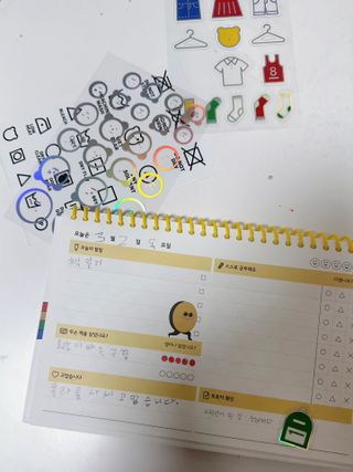 리훈 차일드라이크 or 워킹스마일 초등학생 스터디플래너 저학년/ 고학년 — 5점을 준 리뷰어가 2023년 3월 올린 사용 사진