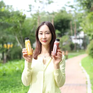 BLENDY'S 핑크 스무디+블론디 스무디 — 5점을 준 리뷰어가 2021년 9월 올린 사용 사진