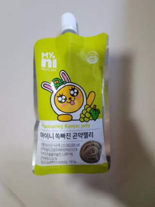 일동제약 마이니 마이니 쏙빠진 곤약젤리 — 4점을 준 리뷰어가 2021년 2월 올린 사용 사진