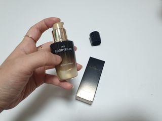 수려한 더블랙세럼 15ml — 5점을 준 리뷰어가 2022년 3월 올린 사용 사진