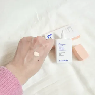 키노닉스 3종 세트 [펀더멘탈앰플 + 로지톤업선밀크 + 블루밍세럼인미스트] — 5점을 준 리뷰어가 2022년 3월 올린 사용 사진